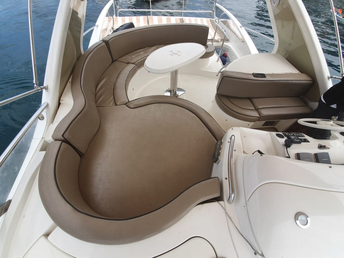 55 Azimut Luxury Yacht